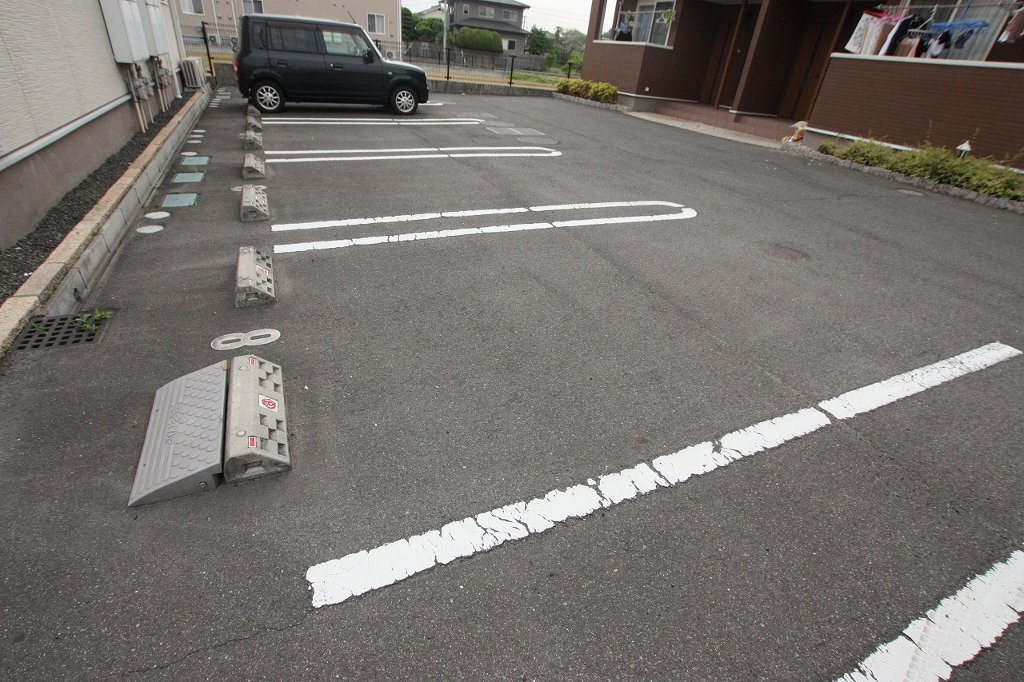 拡大写真:福山市神辺町字湯野 2階202の共有部分