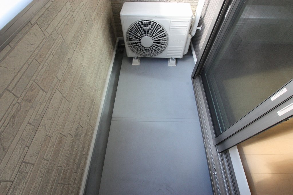 拡大写真：福山市新浜町１丁目 2階201のベランダ