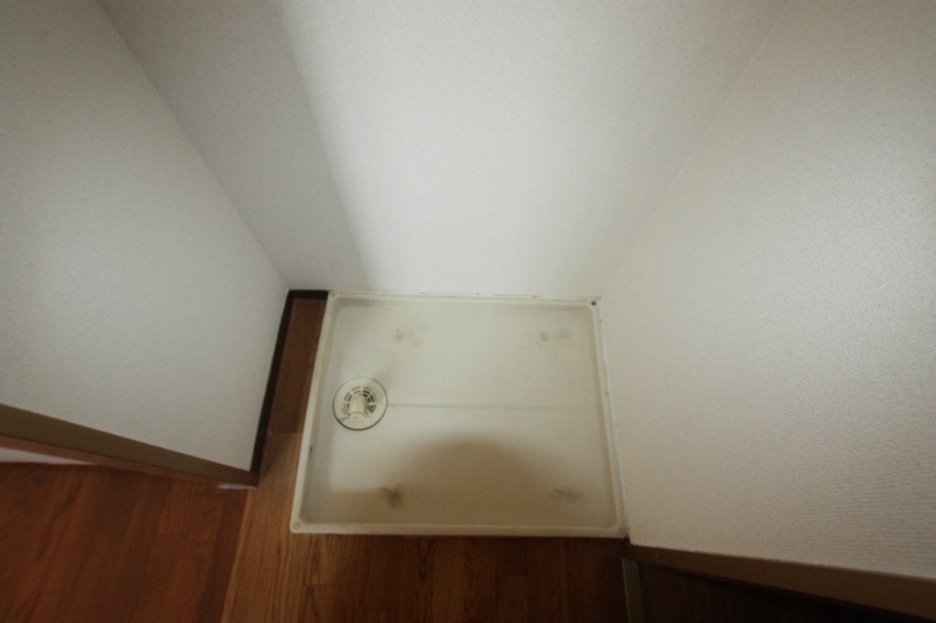拡大写真:福山市大門町3丁目 1階101の洗濯機置場