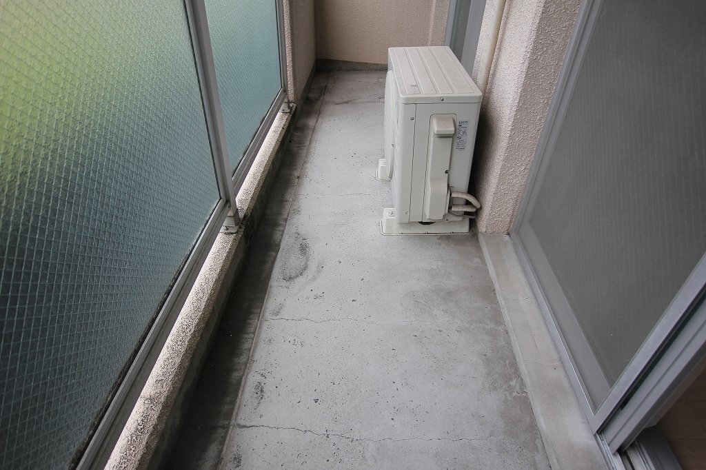 拡大写真:府中市中須町 2階202のベランダ