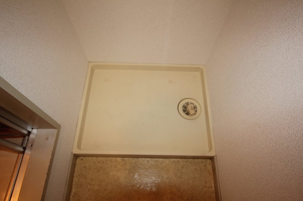 拡大写真:福山市新涯町3丁目 2階203の洗濯機置場