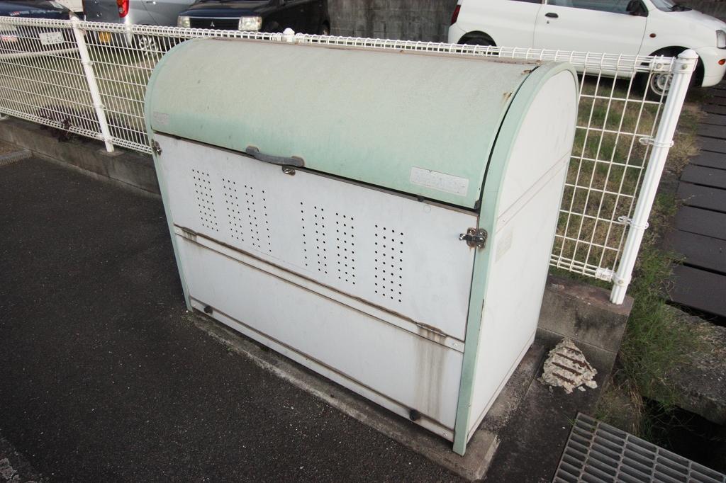 拡大写真:福山市箕島町 2階202の共有部分