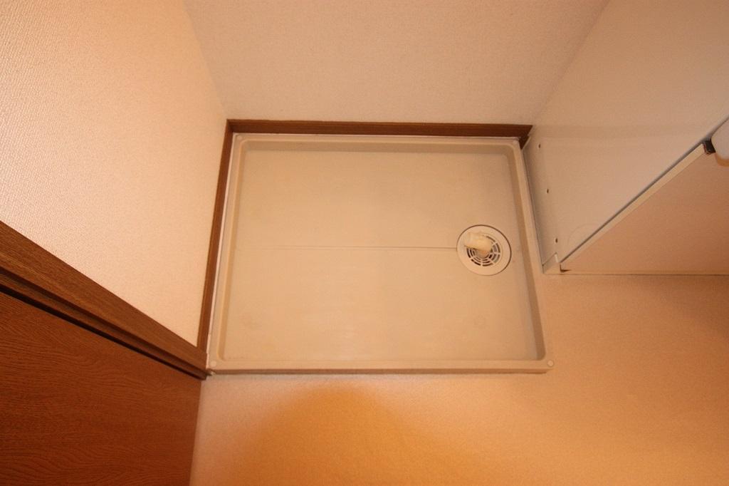 拡大写真:福山市箕島町 2階202の洗濯機置場