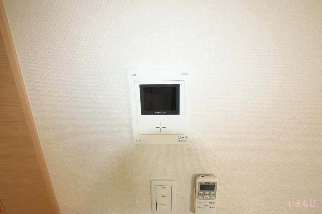 拡大写真：福山市神辺町字上御領 2階201のカメラ付インターホン