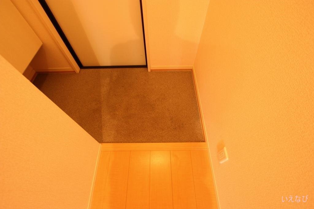 拡大写真:福山市西新涯町1丁目 1階101の玄関