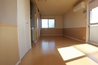 拡大写真:福山市曙町6丁目 1階102の寝室