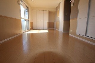 拡大写真:福山市曙町6丁目 1階102のリビング