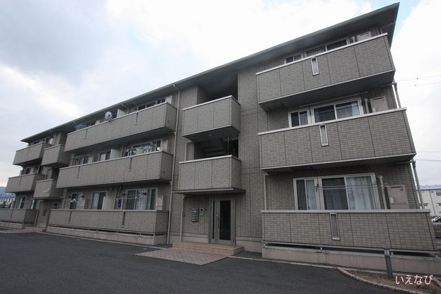 福山市曙町6丁目の外観