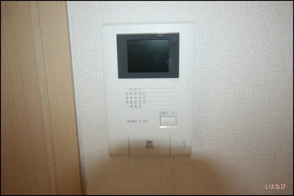 拡大写真：福山市引野町 1階101のカメラ付インターホン