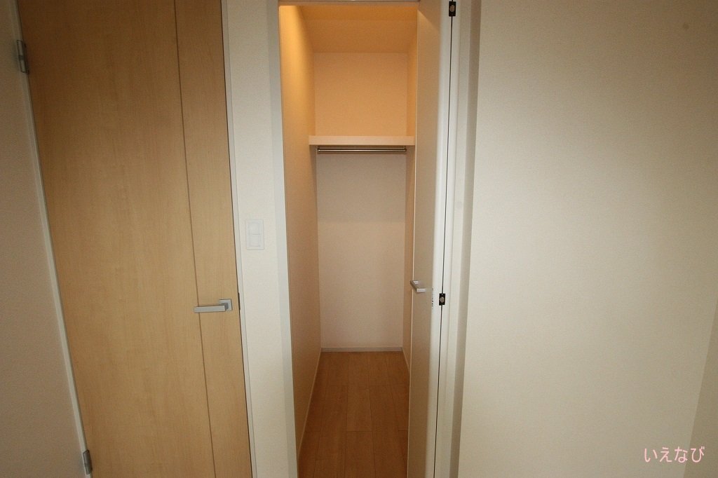 拡大写真:福山市津之郷町大字加屋 1階102のクローゼット