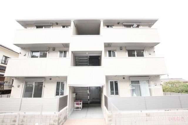 拡大写真:福山市水呑町 2階201の外観写真(昼)
