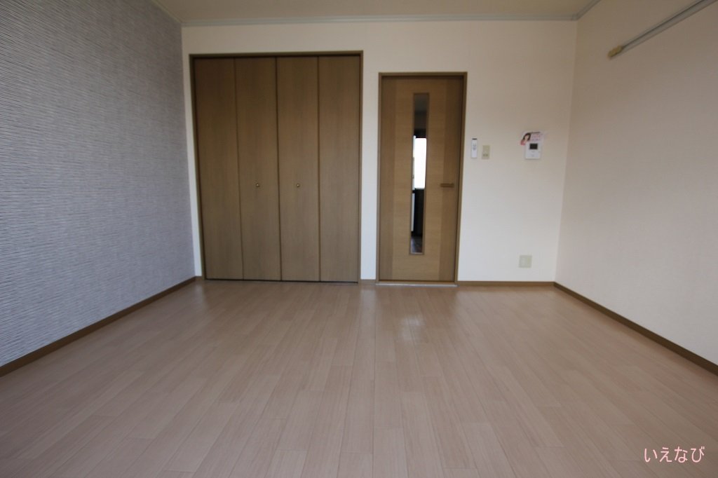 拡大写真:府中市高木町 2階203のリビング