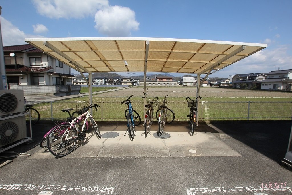 拡大写真:府中市高木町 2階203の共有部分