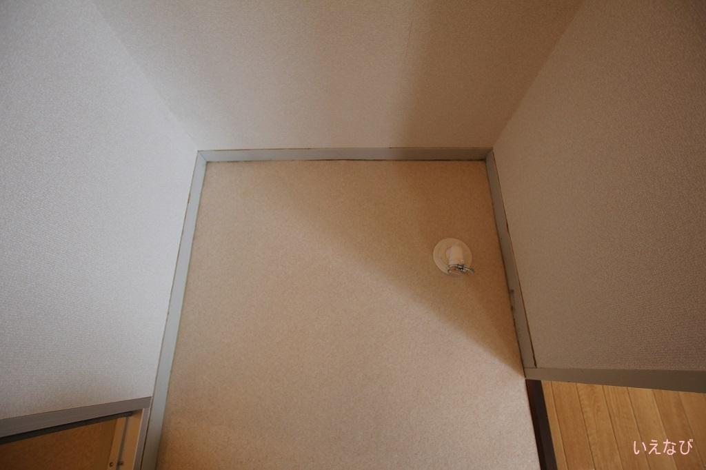 拡大写真:府中市出口町 2階201の洗濯機置場