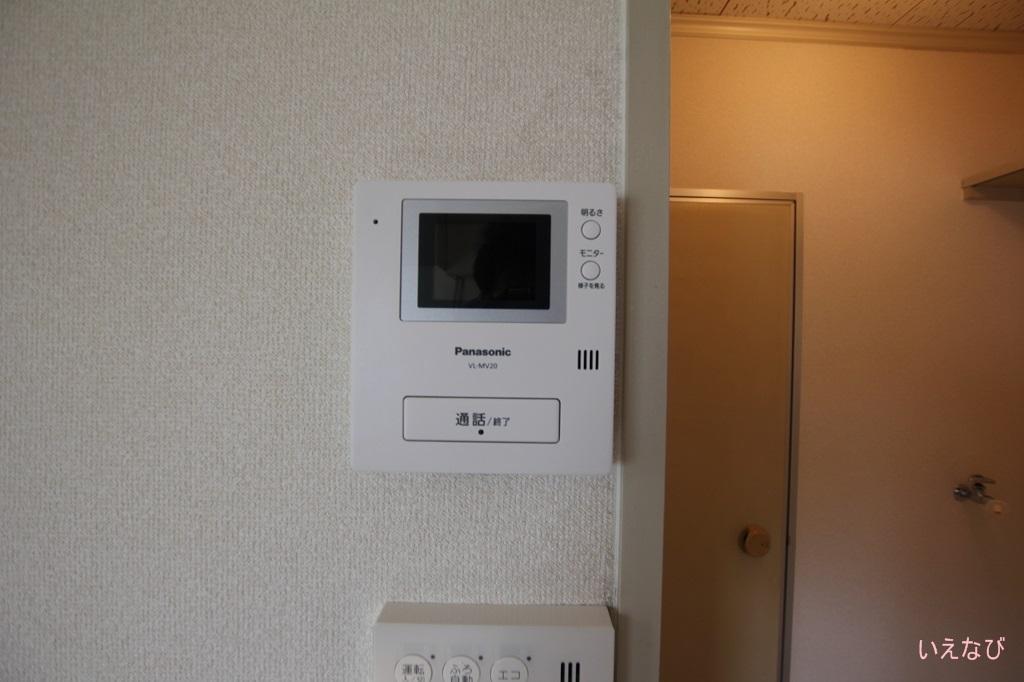 拡大写真:府中市出口町 2階201のカメラ付インターホン