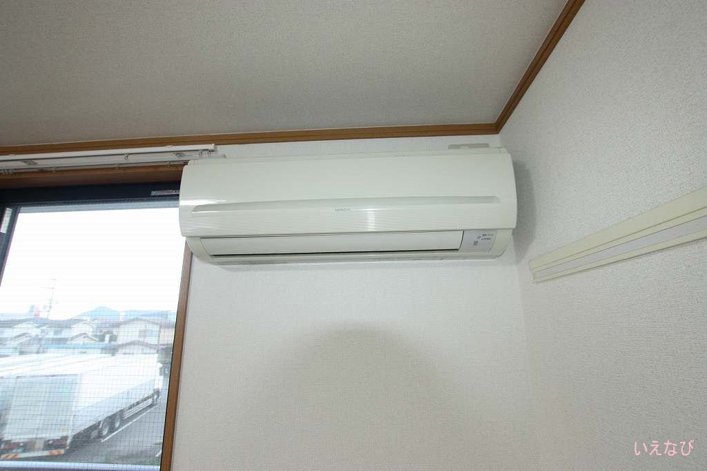 拡大写真:福山市神辺町字十九軒屋 1階101のエアコン
