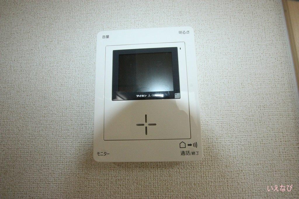 拡大写真:尾道市高須町 2階201のカメラ付インターホン