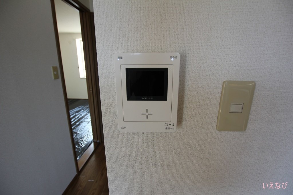 拡大写真：府中市高木町 2階201のカメラ付インターホン