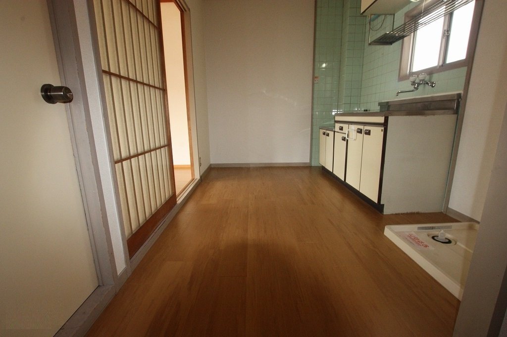 拡大写真:福山市新涯町3丁目 2階203のリビング