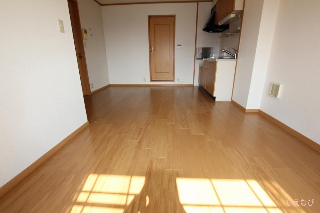 拡大写真:府中市用土町 2階202のリビング