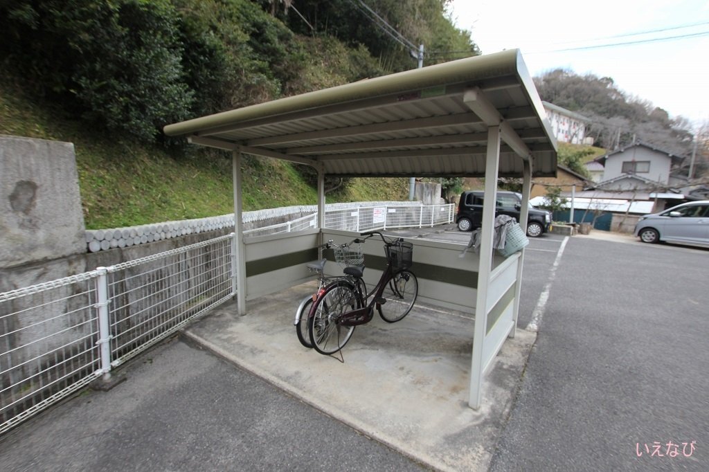 拡大写真:府中市用土町 2階202の共有部分