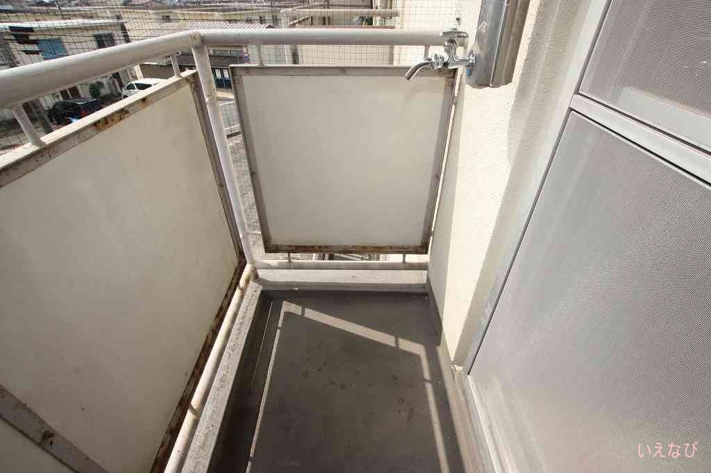 拡大写真:尾道市因島中庄町 4階404の洗濯機置場