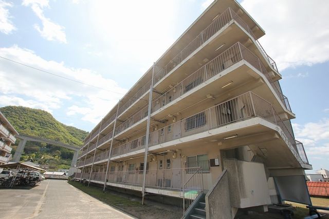 尾道市因島中庄町の外観