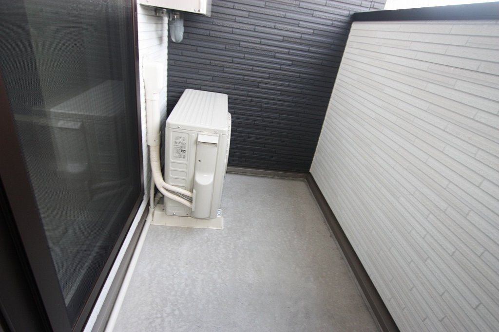 拡大写真:福山市引野町2丁目 2階203のベランダ