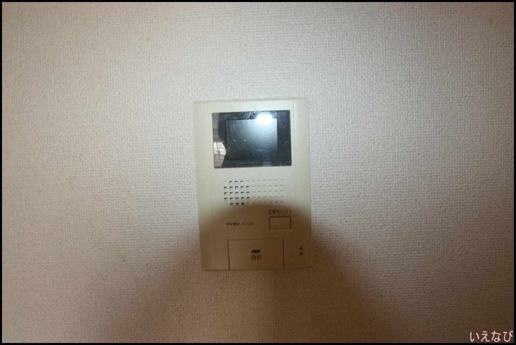 拡大写真:福山市箕島町 1階101のカメラ付インターホン