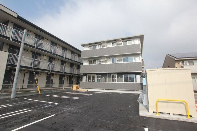 拡大写真:福山市南蔵王町5丁目 1階103の外観写真(昼)
