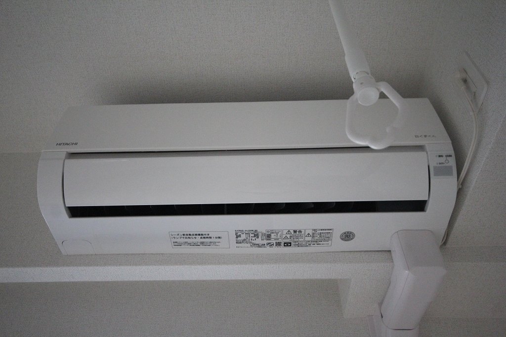 拡大写真:笠岡市絵師 2階203のエアコン