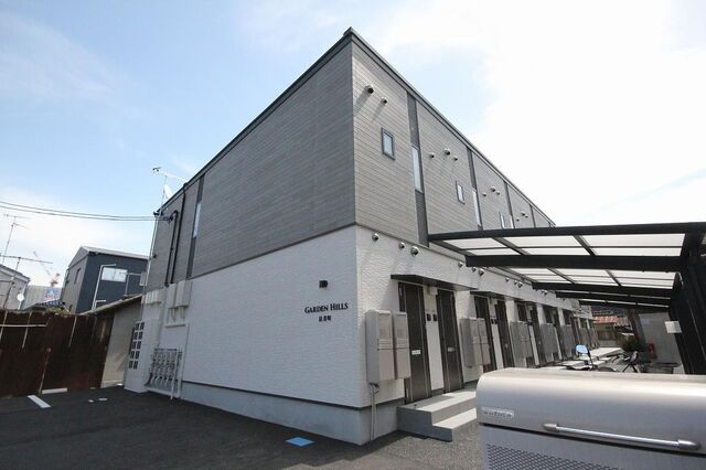 拡大写真:福山市長者町 1階102の外観写真(昼)