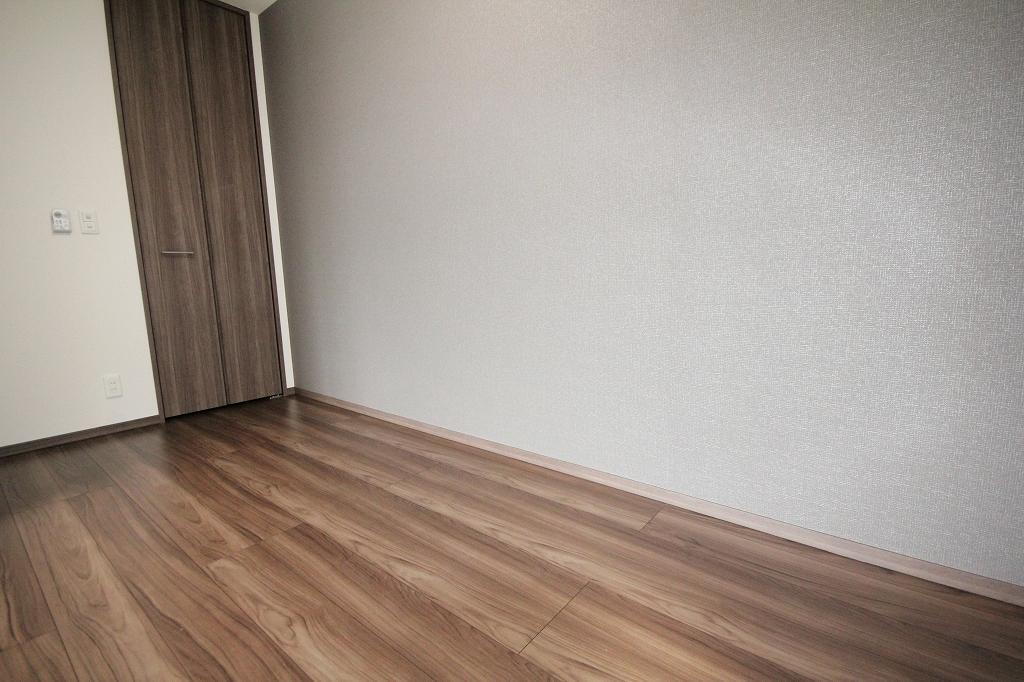 拡大写真:福山市桜馬場町 2階203の寝室