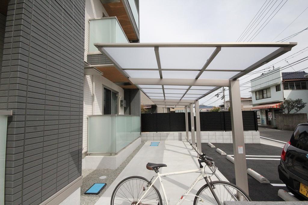 拡大写真:福山市桜馬場町 2階203の共有部分