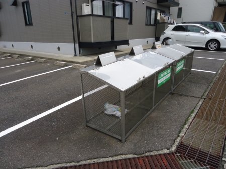 拡大写真：ハウジング島田　B棟 1階101のゴミステーション