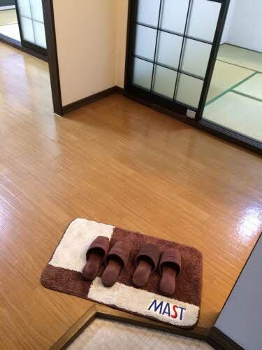 拡大写真:フレグランスビバ 1階101の玄関