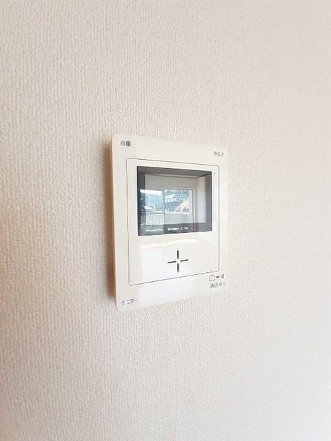 拡大写真:サンエステート 2階201のカメラ付インターホン