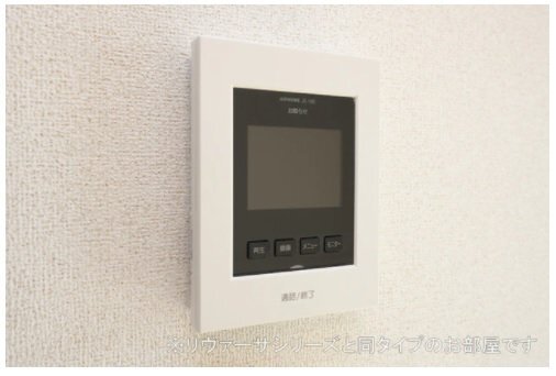 拡大写真:SUN16笠岡Ⅰ 1階102のカメラ付インターホン