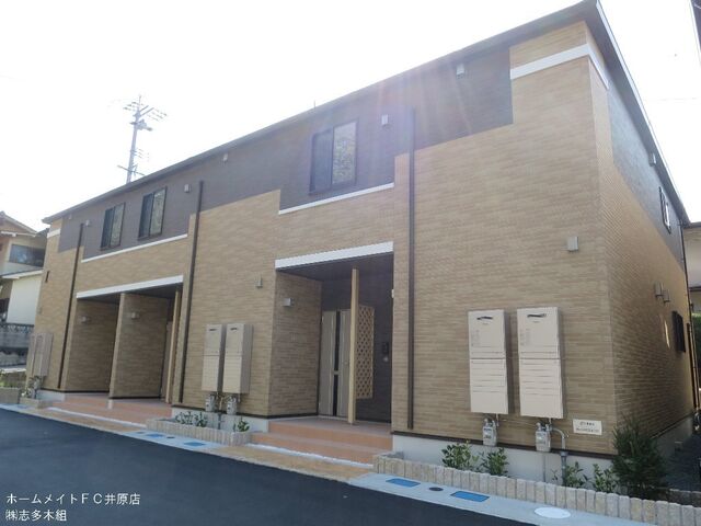 拡大写真：ＳＵＮ１６笠岡Ⅰ 1階102の外観写真（昼）