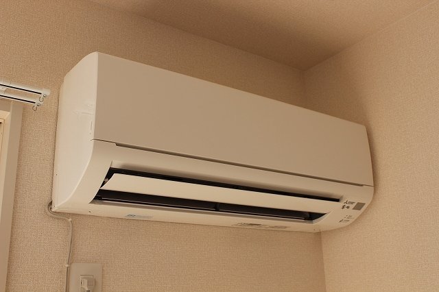 拡大写真:あま篠田荘 1階106のエアコン