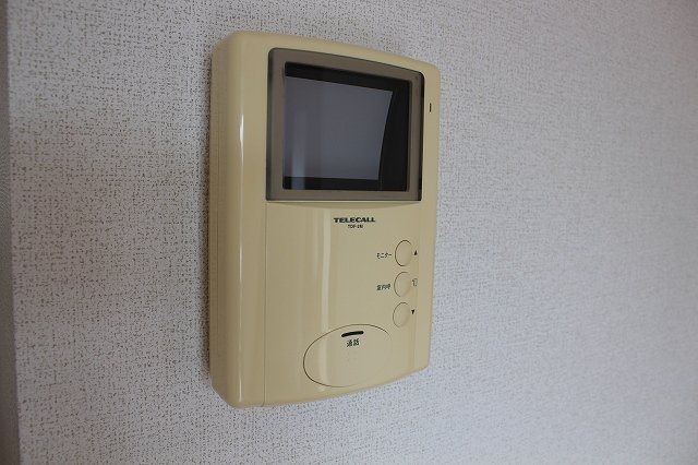拡大写真：カーサエテルノⅠ 101のカメラ付インターホン