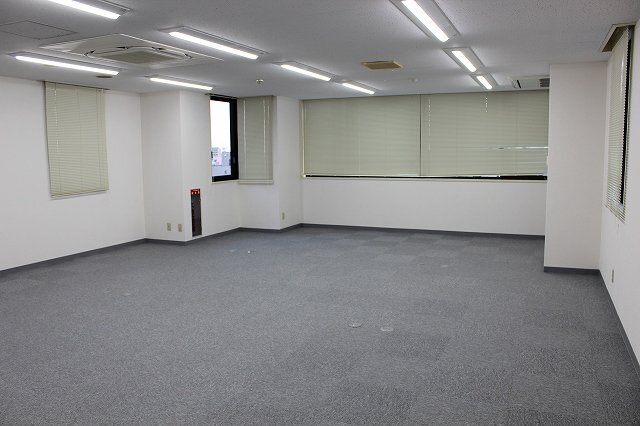 拡大写真:一宮市本町3丁目 5Fの室内