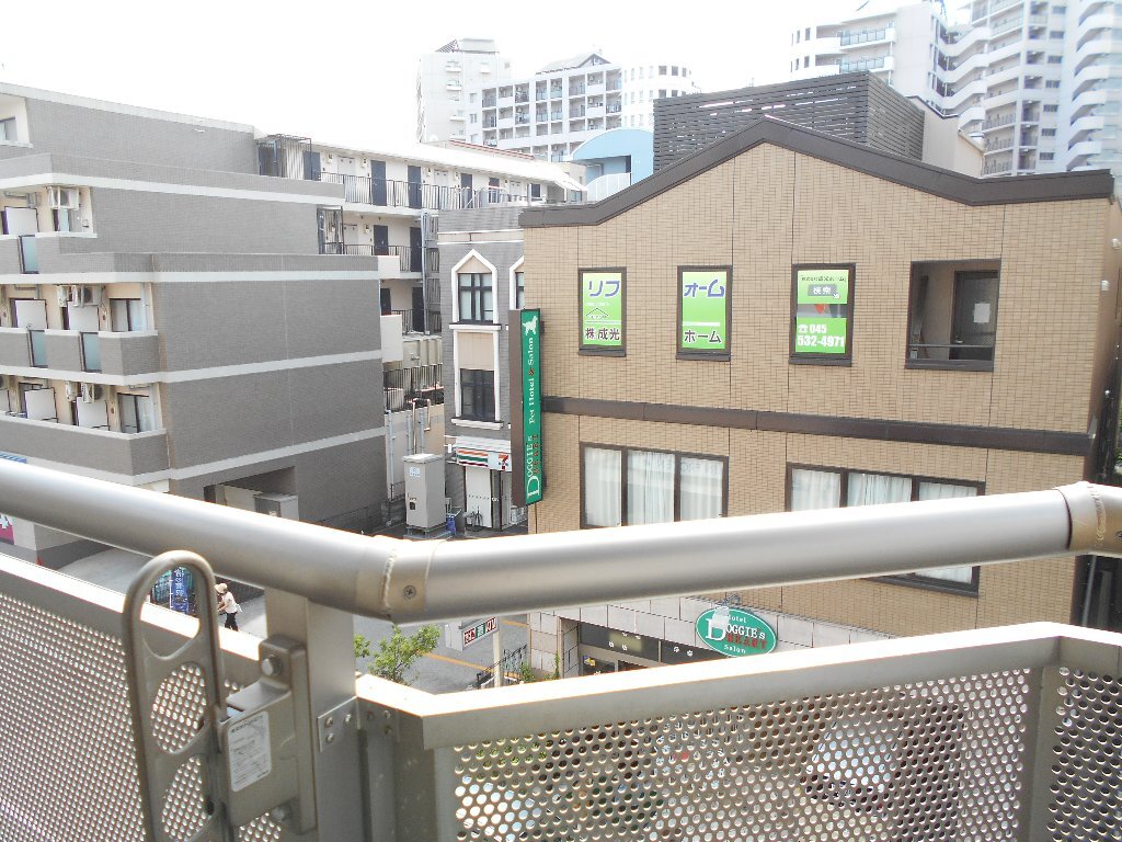 拡大写真：仲町台大藤ビル 4階401の眺望