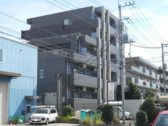 拡大写真：ボヌール　ドゥ 6階601の外観写真（昼）