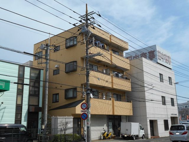 拡大写真：ＳＴビル 2階201の外観写真（昼）