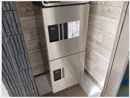 拡大写真:scimia Luce 1階102の宅配BOX