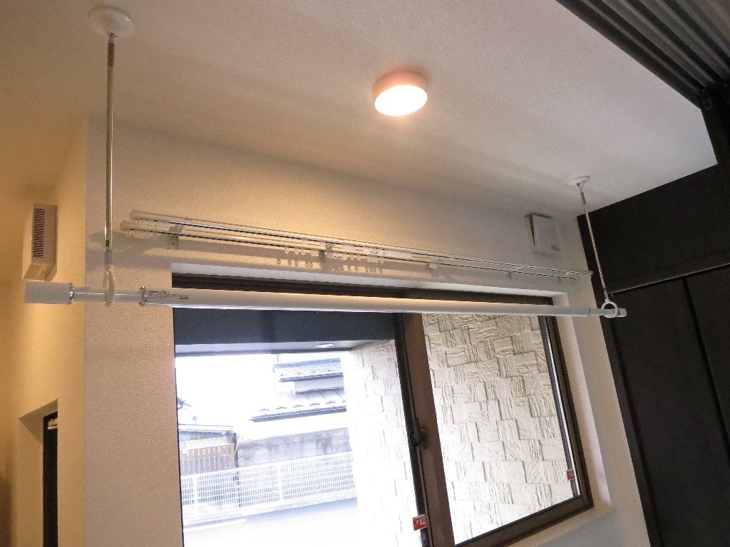 拡大写真：仙台市若林区遠見塚３丁目 1階102の室内物干し