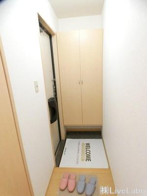 拡大写真:エスポワール 1階108の玄関