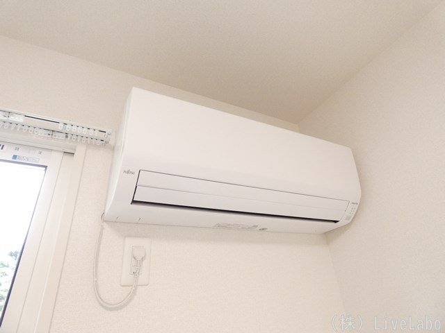 拡大写真:アモリール西牟田 1階105のエアコン