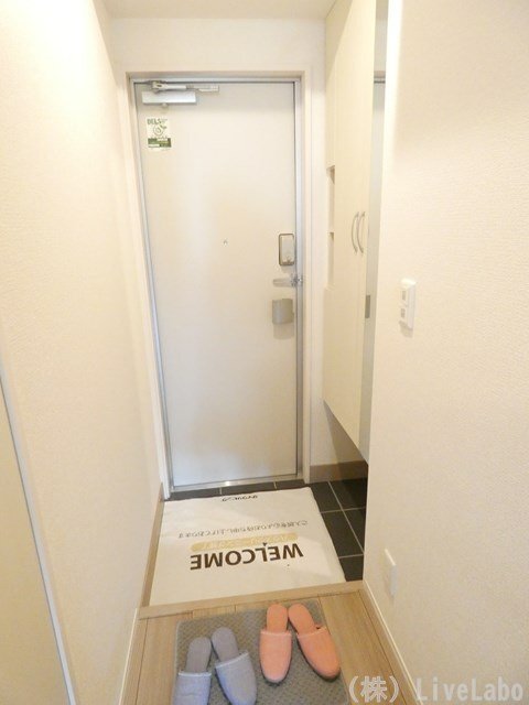 拡大写真:アモリール西牟田 1階105の玄関